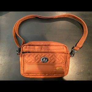 Switch- crossbody or hip bag